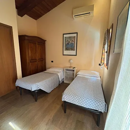 Il Capisterium Pensión 3*